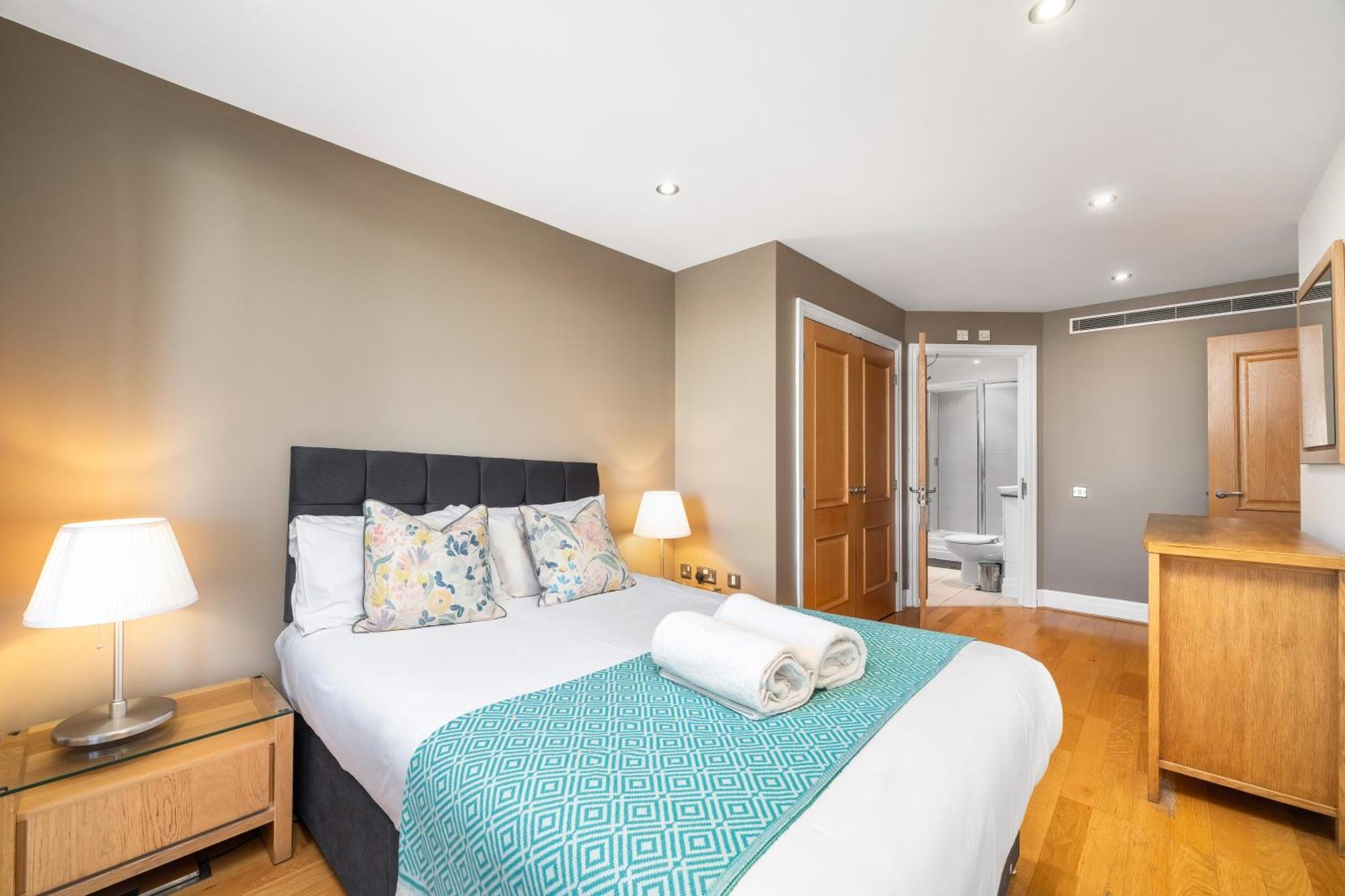 Modern Paddington Station 2 Bedroom Apartment London Exteriör bild